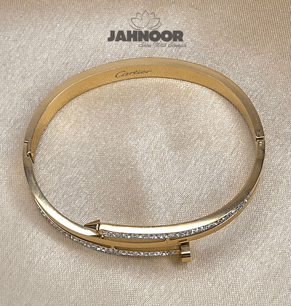 Luxury Gold Nail-Style Crystal Bracelet for Women