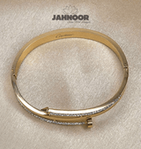 Luxury Gold Nail-Style Crystal Bracelet for Women