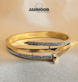 Luxury Gold Nail-Style Crystal Bracelet for Women