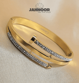 Luxury Gold Nail-Style Crystal Bracelet for Women