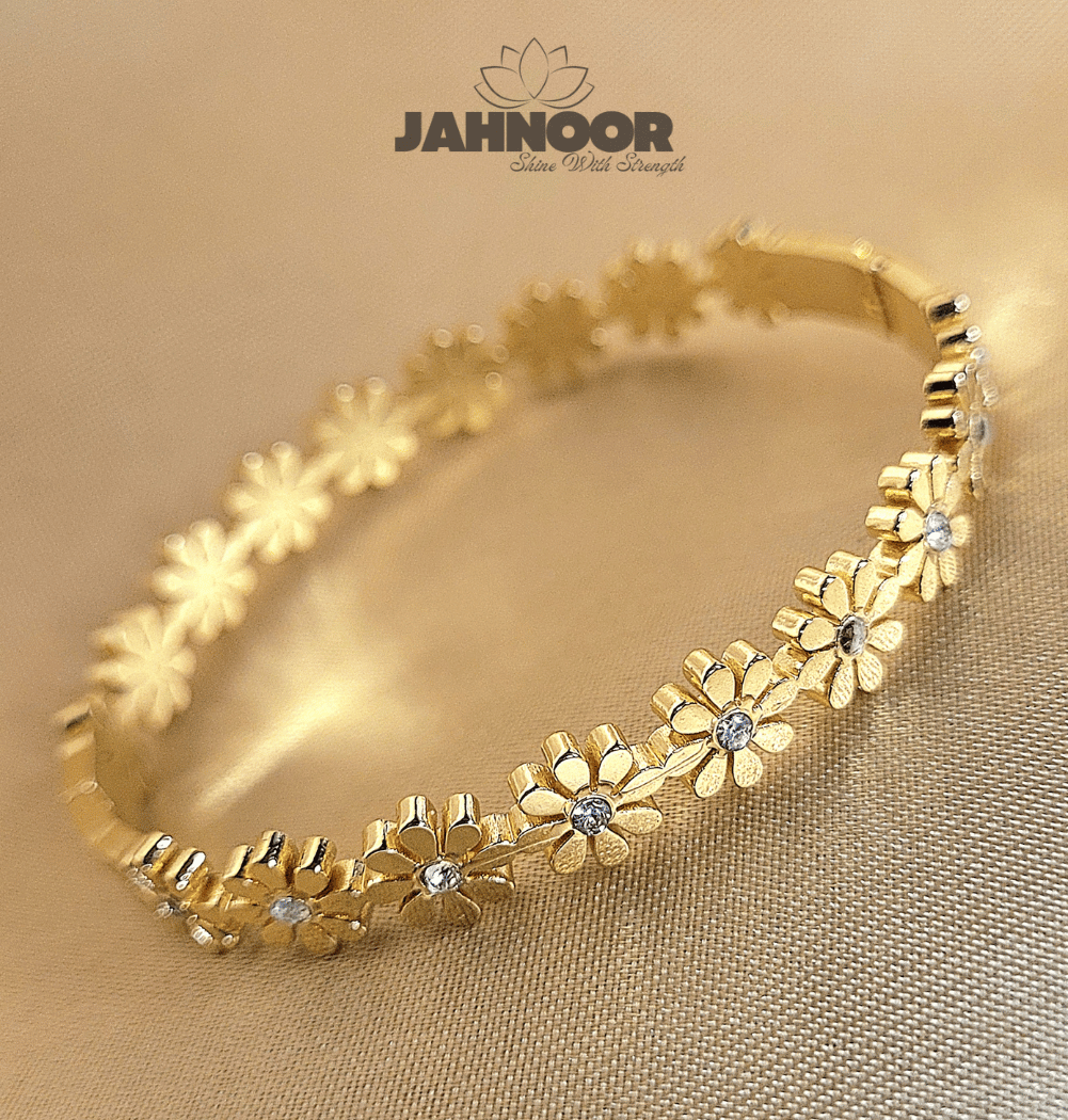 Golden Daisy Bloom Crystal Bracelet