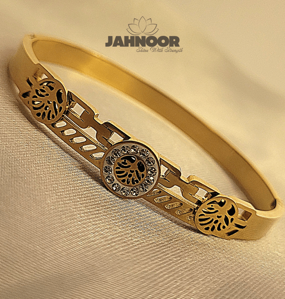 Gold Cut-Out Design Bracelet