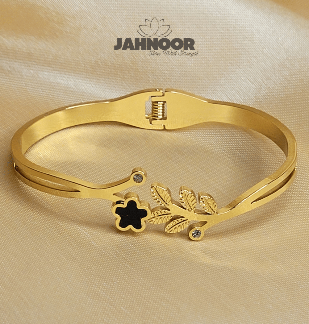 Gold Floral Leaf Charm Bracelet
