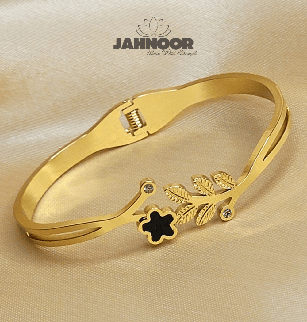 Gold Floral Leaf Charm Bracelet